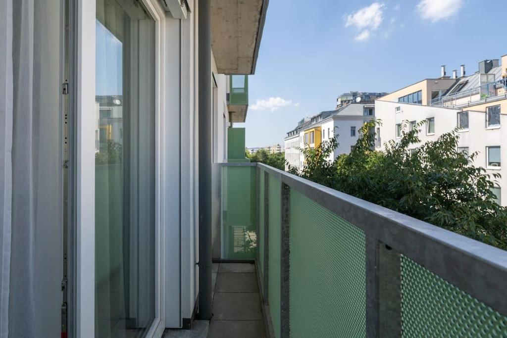 Urban 1Br Retreat, Easy City Link By Hm Wien Eksteriør billede